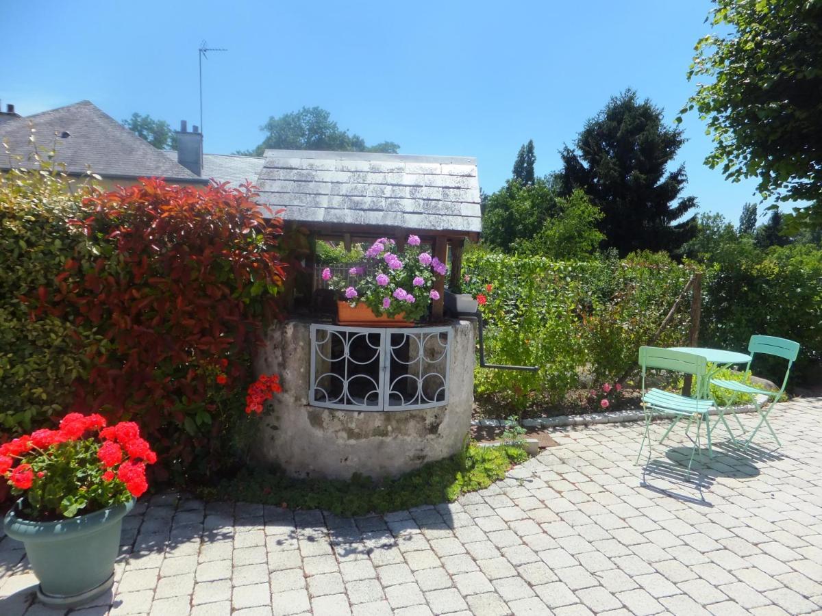 Les 4 Vents Hotel Vineuil  Exterior photo